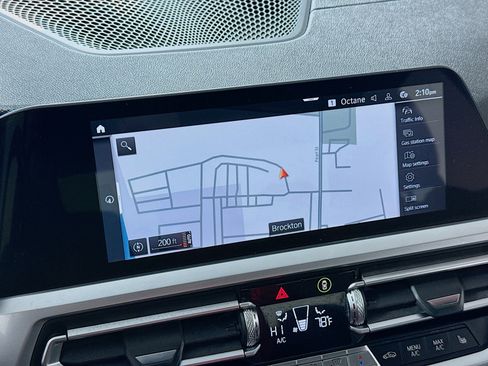 Used 2019 BMW 330i xDrive Sedan w/ M Sport Package image 2