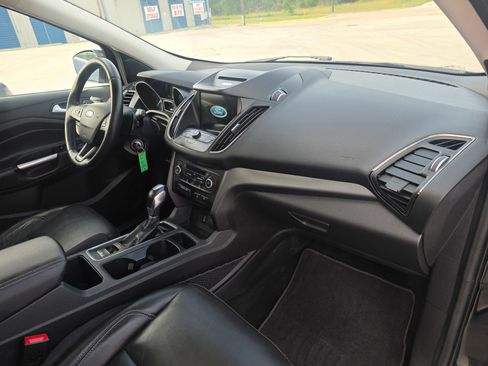 Used 2018 Ford Escape SEL w/ Canadian Touring Package AWD/4WD image 25