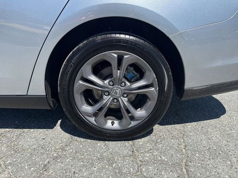 Used 2024 Honda Accord EX image 29