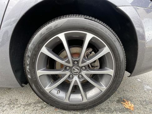 Certified 2018 Acura TLX V6 SH-AWD w/ Technology Pkg image 26