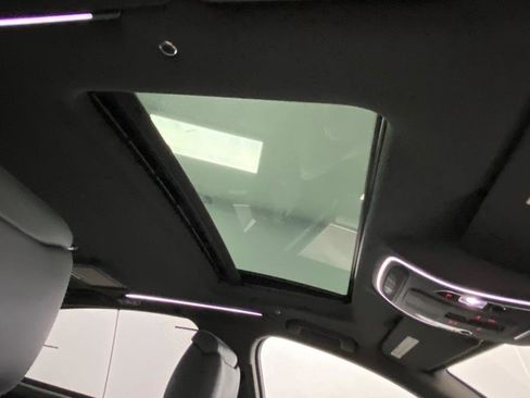 Used 2015 Audi A8 L 4.0T image 24