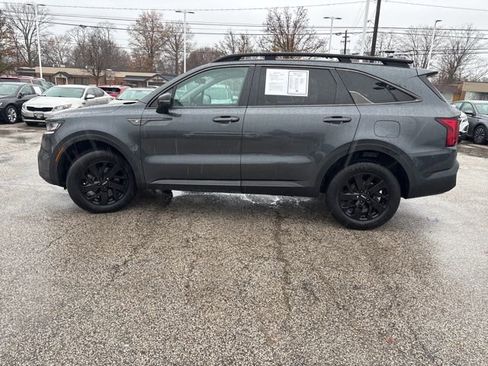 Certified 2022 Kia Sorento S image 8