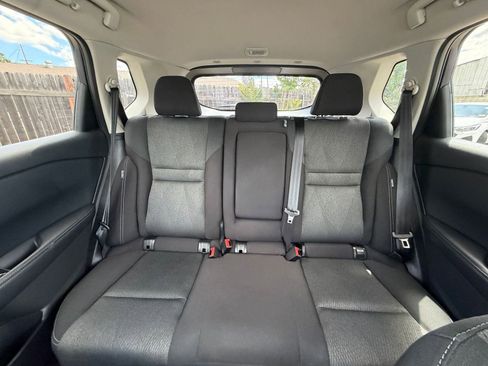 Used 2025 Nissan Rogue SV image 40