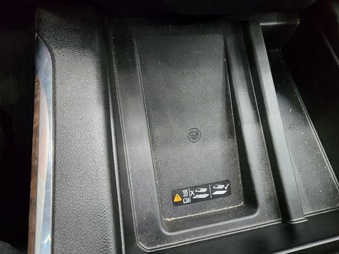 Used 2023 GMC Sierra 3500 Denali w/ Denali Ultimate Package image 63