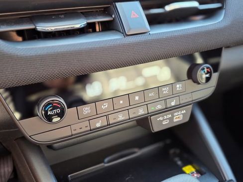 New 2026 Subaru Outback Premium AWD/4WD image 25