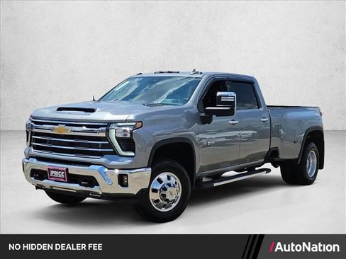 Used 2026 Chevrolet Silverado 3500 LTZ w/ LTZ Texas Edition AWD/4WD image 1