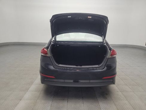 Used 2017 Hyundai Elantra SE image 29