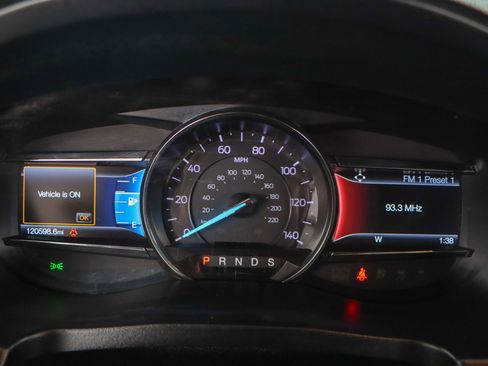 Used 2019 Ford Explorer Limited w/ Class III Trailer Tow Package image 16