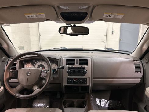 Used 2005 Dodge Dakota Laramie w/ Trailer Tow Group image 12