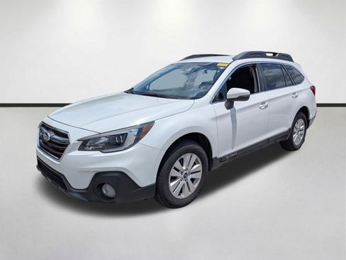 Used 2019 Subaru Outback 2.5i Premium AWD/4WD image 8