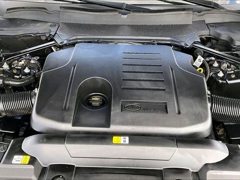 Used 2021 Land Rover Range Rover Westminster Edition image 11