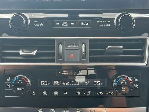 Used 2024 Nissan Armada Platinum w/ Captain's Chairs Package image 26