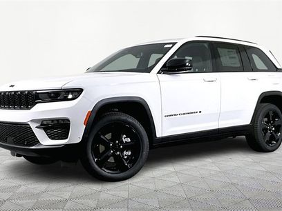 New 2025 Jeep Grand Cherokee Limited w/ Black Appearance Package