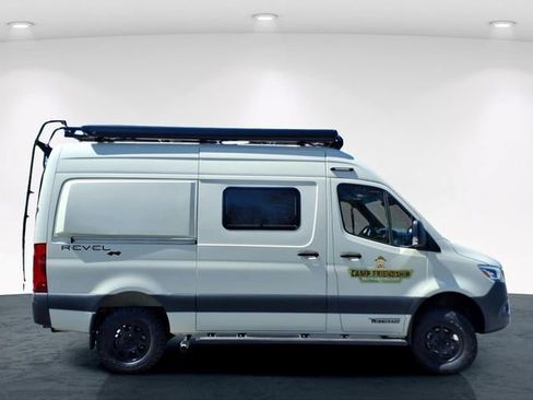 Used 2022 Mercedes-Benz Sprinter 2500 image 7