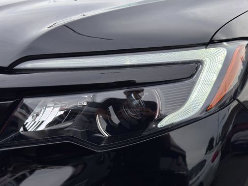 Used 2022 Honda Pilot Special Edition image 11