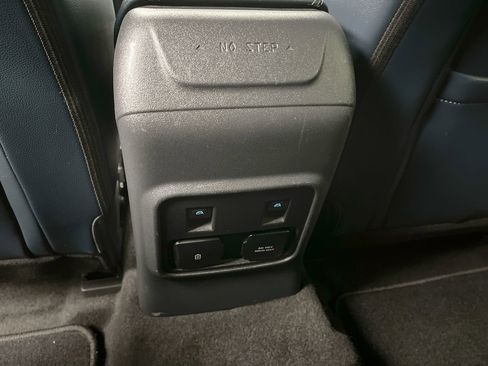 Certified 2024 Ford Bronco Outer Banks image 13