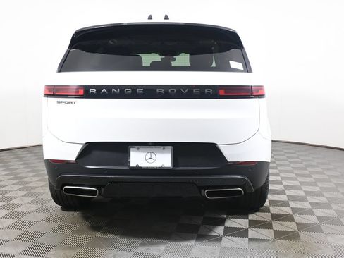 Used 2024 Land Rover Range Rover Sport SE AWD/4WD image 6