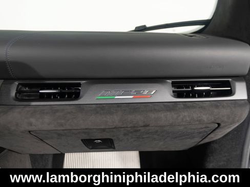 Used 2022 Maserati MC20 Coupe RWD image 27
