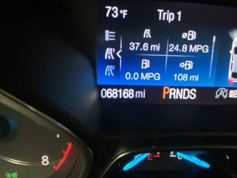 Used 2019 Ford Escape Titanium image 17