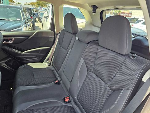 Certified 2023 Subaru Forester Premium AWD/4WD image 17