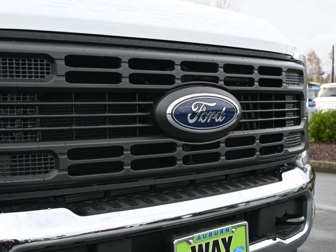 New 2026 Ford F350 XL w/ XL Chrome Package AWD/4WD image 5