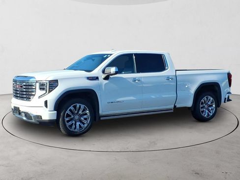 Used 2024 GMC Sierra 1500 Denali w/ Denali Reserve Package AWD/4WD image 3