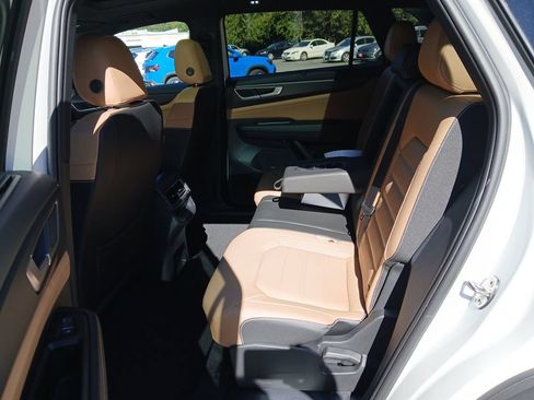 New 2026 Volkswagen Atlas Cross Sport SEL R-Line AWD/4WD image 25