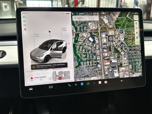 Used 2023 Tesla Model Y Performance image 21