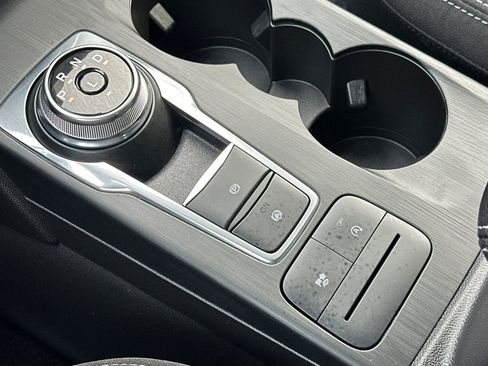 Certified 2025 Ford Escape Active image 19