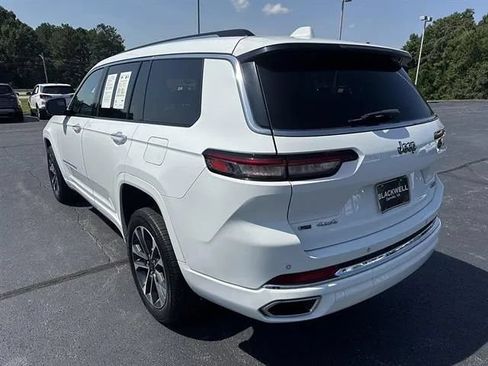Used 2023 Jeep Grand Cherokee L Overland AWD/4WD image 5