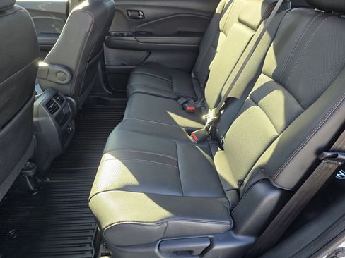 Used 2022 Honda Passport TrailSport image 23