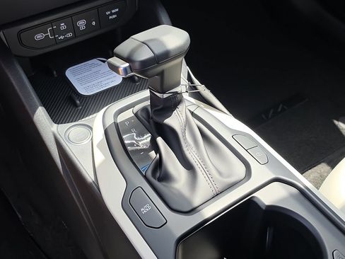 New 2026 Kia K4 GT-Line w/ GT-Line Premium Package FWD image 26