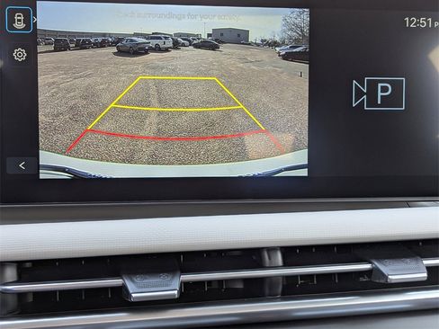 New 2026 Hyundai Tucson SE image 8