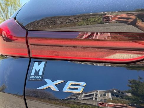 Used 2025 BMW X6 xDrive40i AWD/4WD image 11