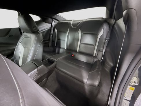 Used 2019 Chevrolet Camaro LT image 25