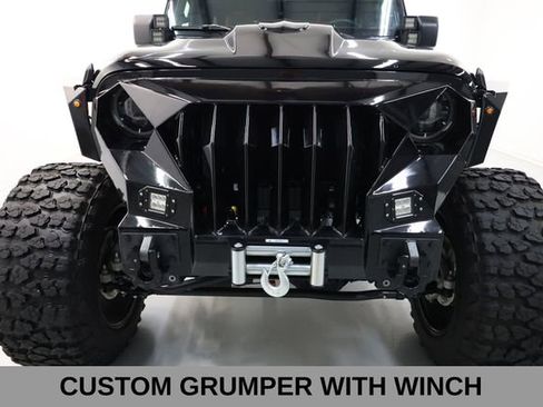 Used 2025 Jeep Wrangler Unlimited Sport AWD/4WD image 46