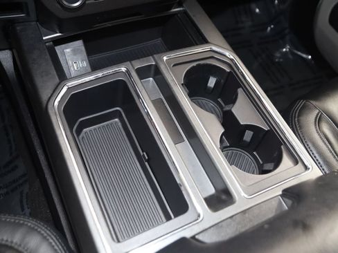 Used 2018 Ford F150 XLT AWD/4WD image 28