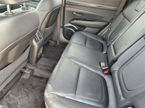 Used 2022 Hyundai Tucson Limited image 32