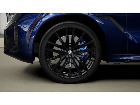 New 2026 BMW X6 xDrive40i image 7