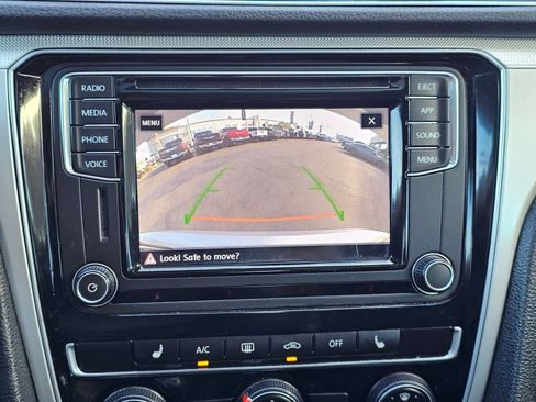 Used 2019 Volkswagen Passat 2.0T Wolfsburg w/ Wheels & Sunroof Package image 13