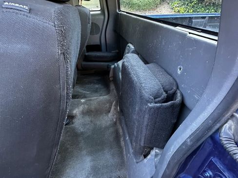 Used 2011 Ford Ranger XLT RWD image 16