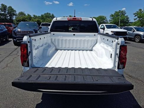 Used 2023 Chevrolet Colorado LT w/ LT Convenience Package II AWD/4WD image 23