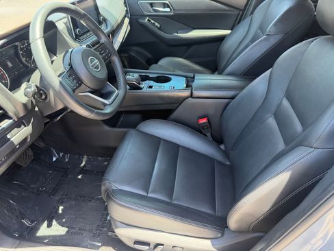 Certified 2021 Nissan Rogue SL FWD image 14