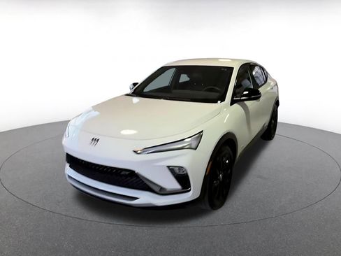 Used 2025 Buick Envista Sport Touring image 6