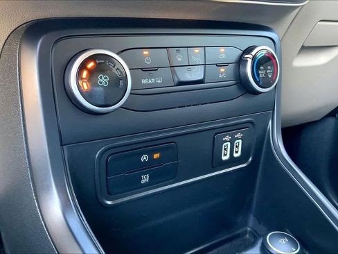 Used 2022 Ford EcoSport S image 59