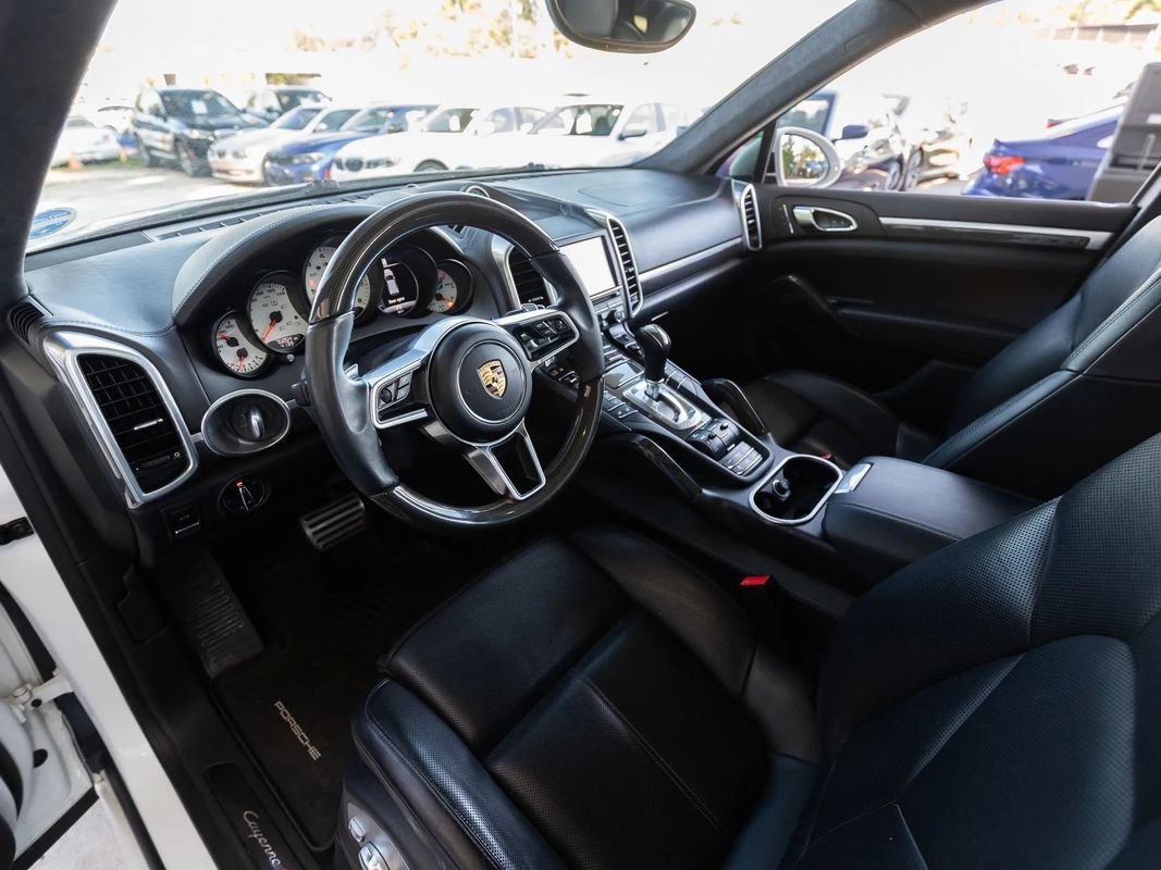 Used 2016 Porsche Cayenne GTS w/ Premium Package Plus AWD/4WD image 13
