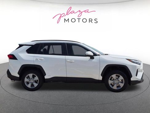 Used 2023 Toyota RAV4 XLE w/ Convenience Package AWD/4WD image 4