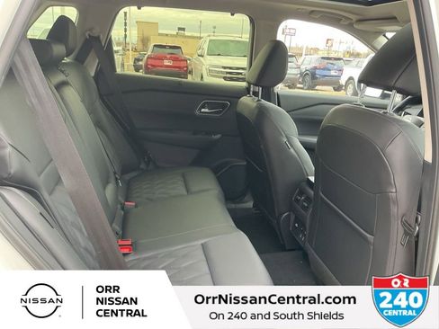New 2026 Nissan Rogue Platinum w/ Platinum Premium Package image 12