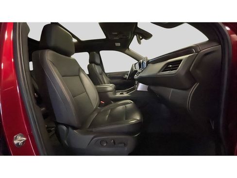 Used 2021 Chevrolet Tahoe LT w/ LT Signature Package AWD/4WD image 19
