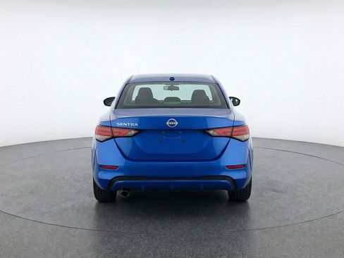 Used 2025 Nissan Sentra SV image 7